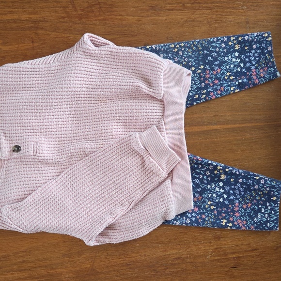 Lot Of Baby Girl Clothing 12 Months - Picture 2 of 6